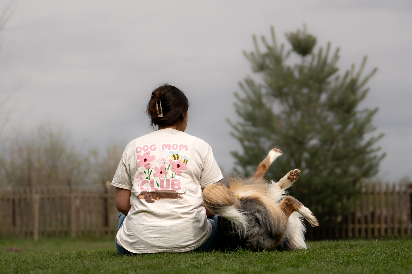 Frühlings Kollektion - T-Shirt - Dog Mom Club